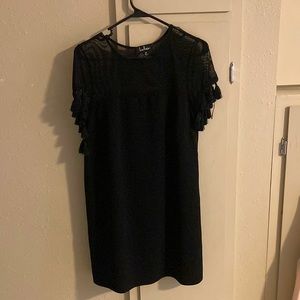 Lulus black shift dress never worn!